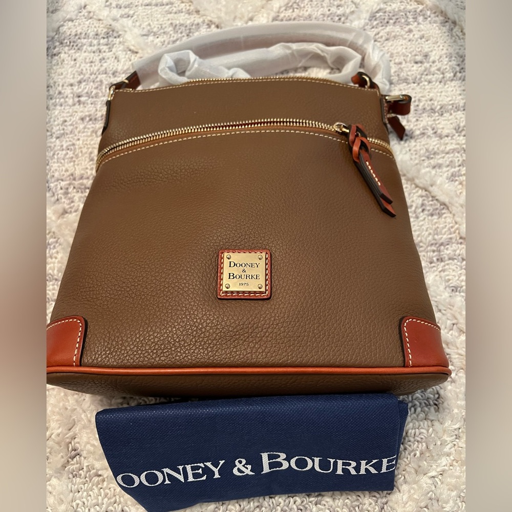 Dooney & Bourke Pebble Grain Crossbody Purse